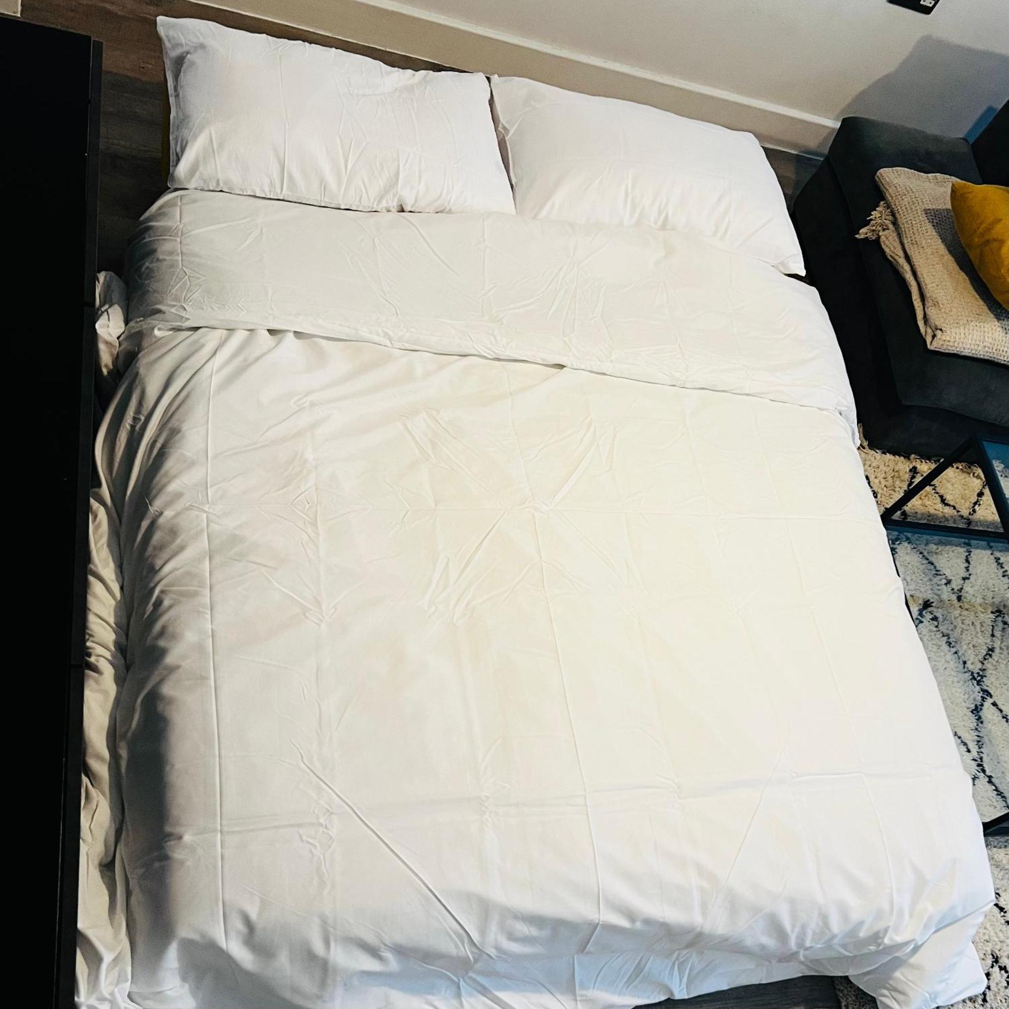 Luxurious 1-Bedroom With Parking Бирмингам Екстериор снимка